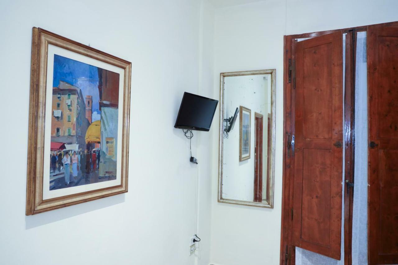 Nerii 3 Apartment ฟลอเรนซ์ ภายนอก รูปภาพ